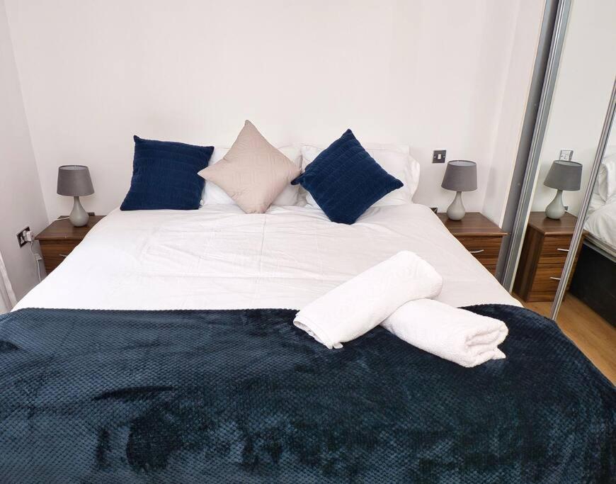 Lovely 1 Bedroom Apartment - Bham City Centre Birmingham Buitenkant foto